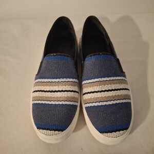 Vince Women"s Blair Striped Fabric Loafers Comfortable Slip-Ons